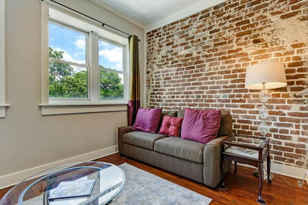 Loft Steps From City Hall And River Streets Savannah Dış mekan fotoğraf
